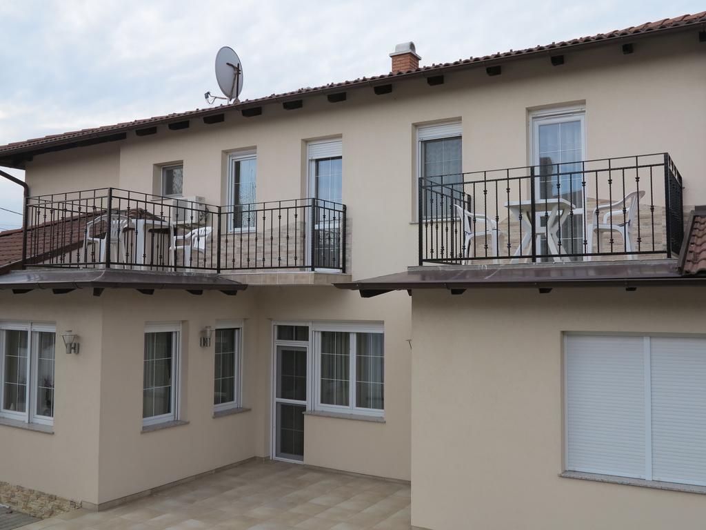 Aura Apartman Hajdúszoboszló Zewnętrze zdjęcie